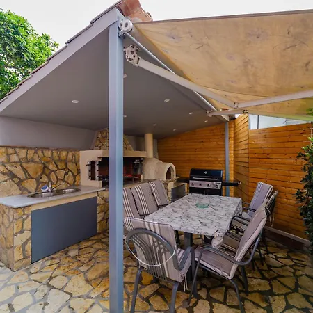 公寓 Vrion Sarandë