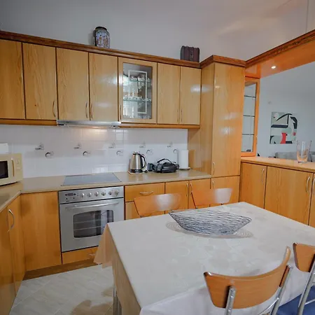Vrion Apartment